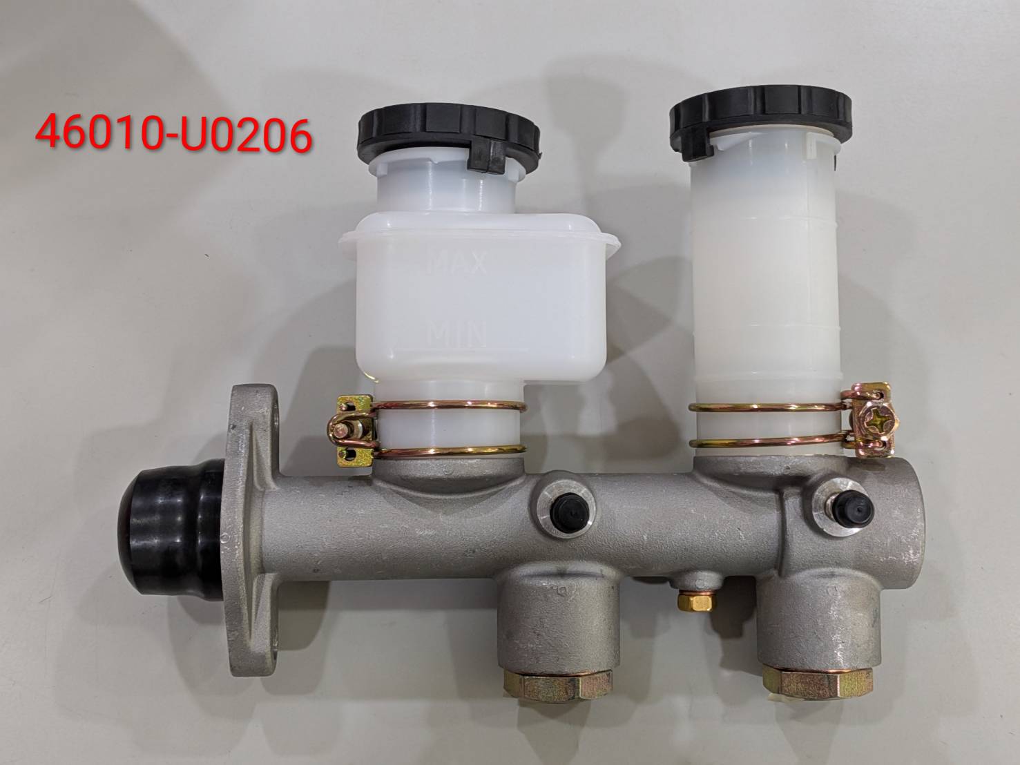 BRAKE MASTER CYLINDER ASSEMBLY (OEM 46010-U0206) BRAKE MASTER CYLINDER ASSEMBLY (OEM 46010-U0206)